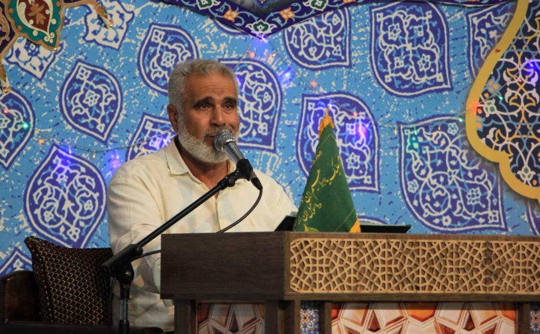 قرائت دعای روحبخش کمیل با نوای حاج احمد نریمانی
