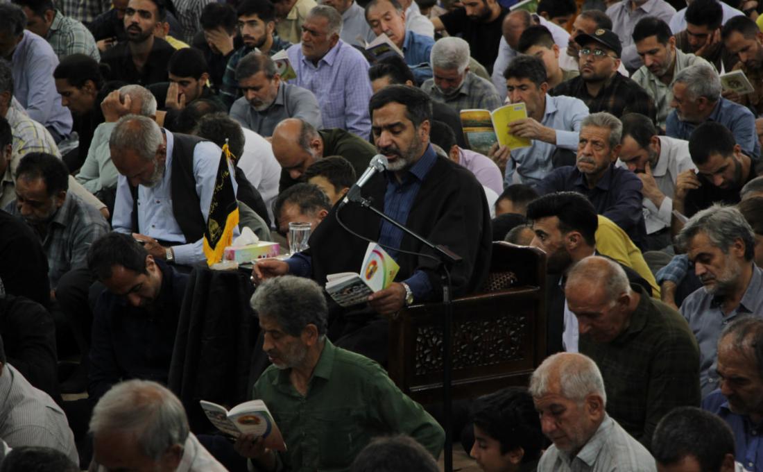 دعای عرفه در آستان مقدس حضرات سیدان الکریمان طنین انداز شد