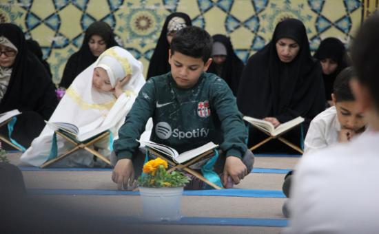 گزارش تصویری روز ششم آیین جزخوانی ماه مبارک رمضان ۱۴۴۷