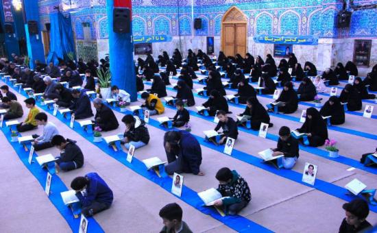 	گزارش تصویری روز دواردهم آیین جزخوانی ماه مبارک رمضان ۱۴۴۷