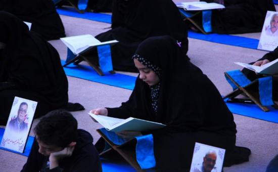 	گزارش تصویری روز دواردهم آیین جزخوانی ماه مبارک رمضان ۱۴۴۷