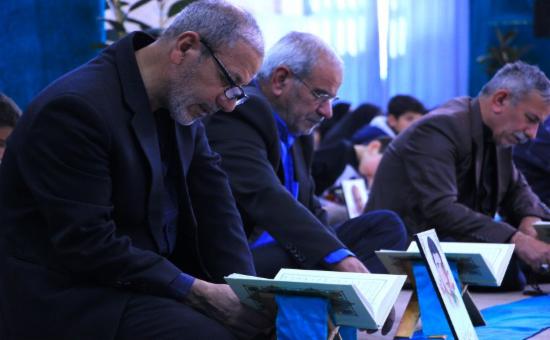 	گزارش تصویری روز دواردهم آیین جزخوانی ماه مبارک رمضان ۱۴۴۷