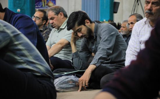 مراسم قرائت دعای کمیل با نوای حاج مهدی سلحشور